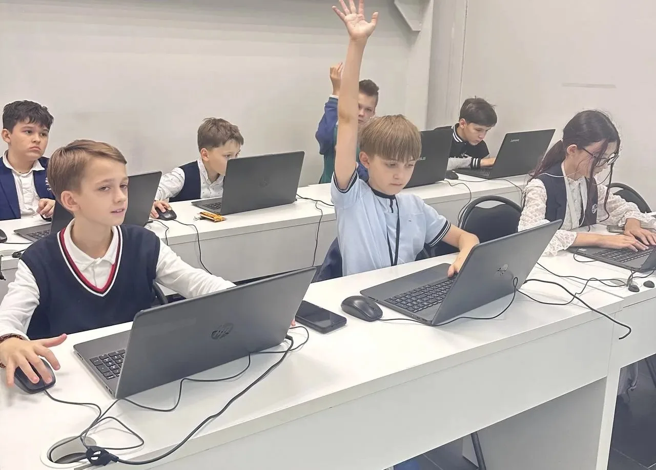 Python для детей и подростков в Москве и онлайн